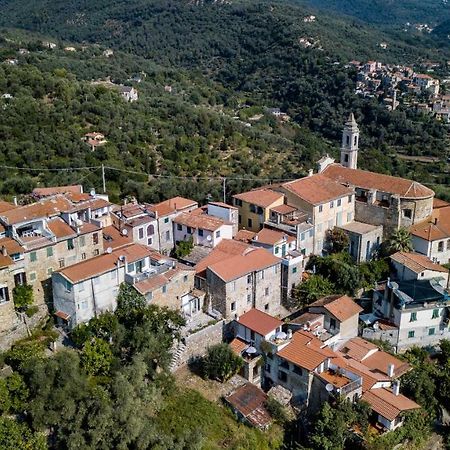 Lovely Renovated Apartment Near Dolcedo Exterior foto
