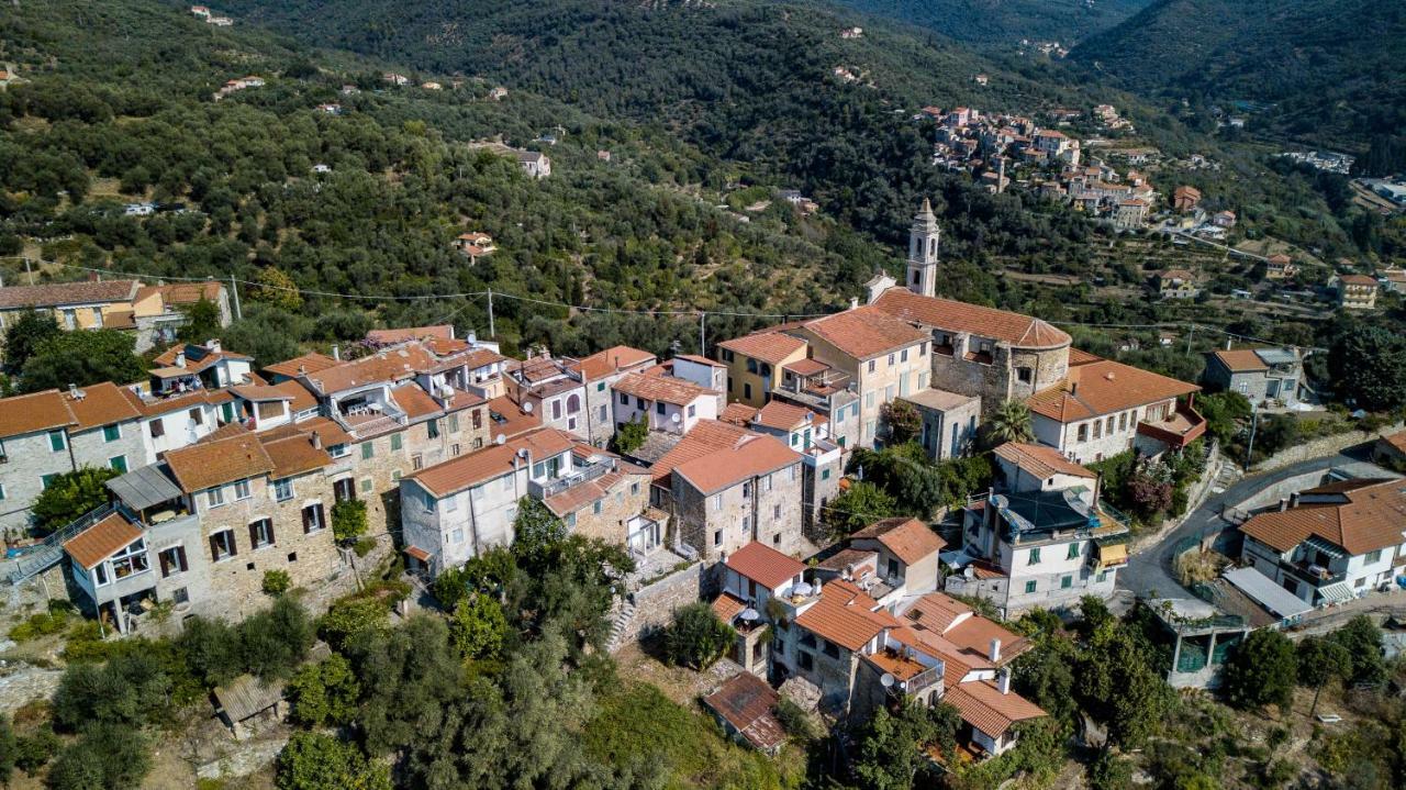 Lovely Renovated Apartment Near Dolcedo Exterior foto